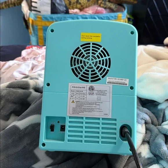 Frigidaire Mini Fridge in Aqua Blue - Picture 3 of 6